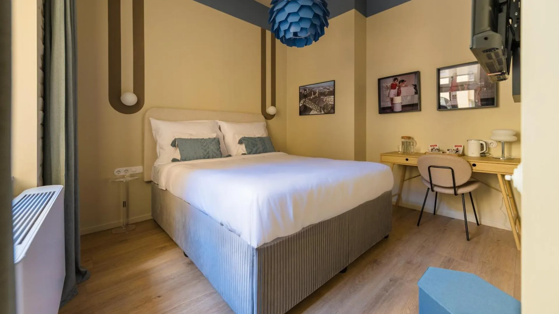 East-West Budapest Boutique Hotel