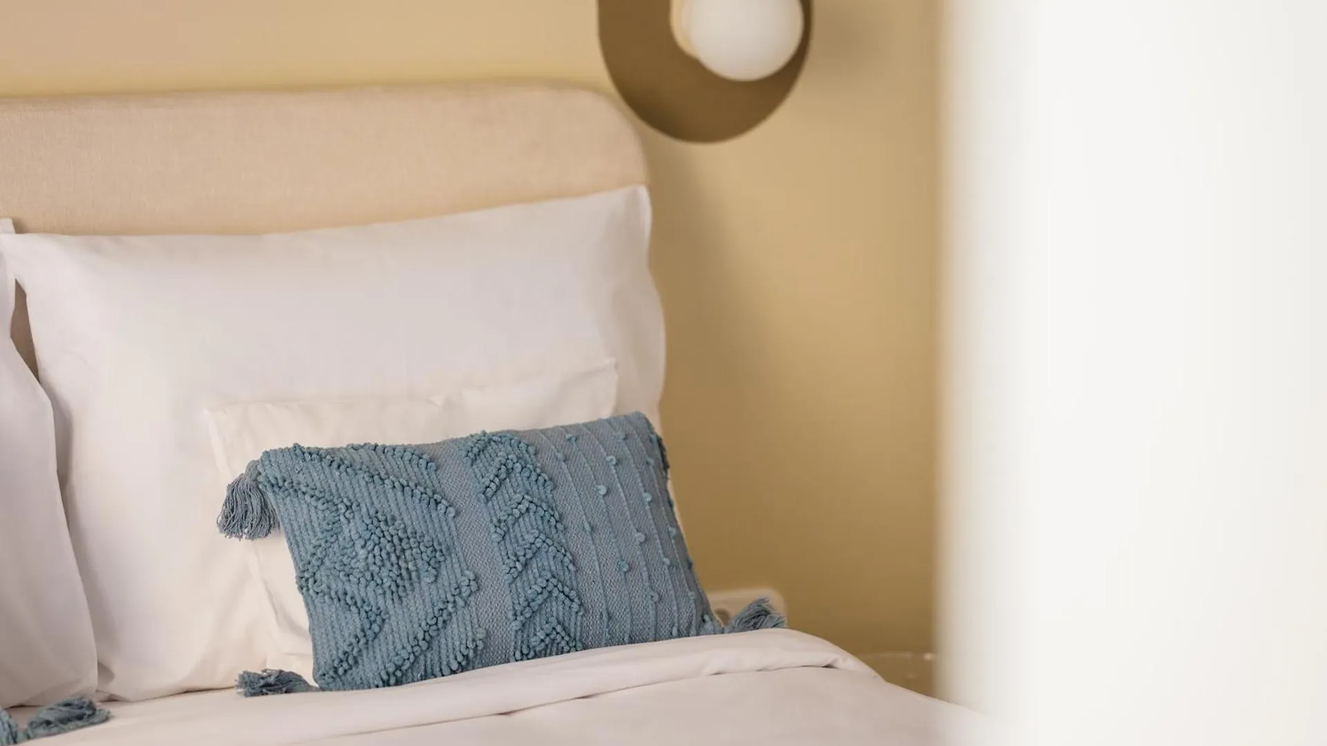 East-West Budapest Boutique Hotel