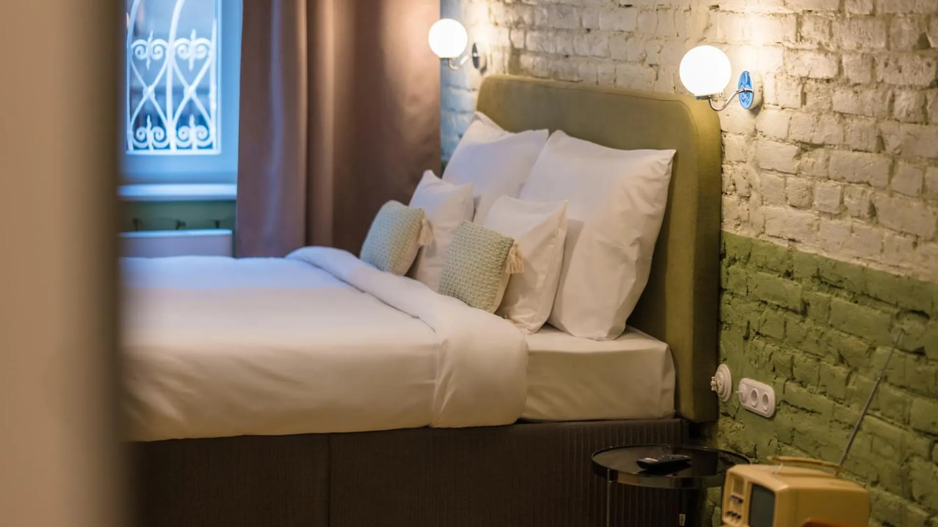 East-West Budapest Boutique Hotel