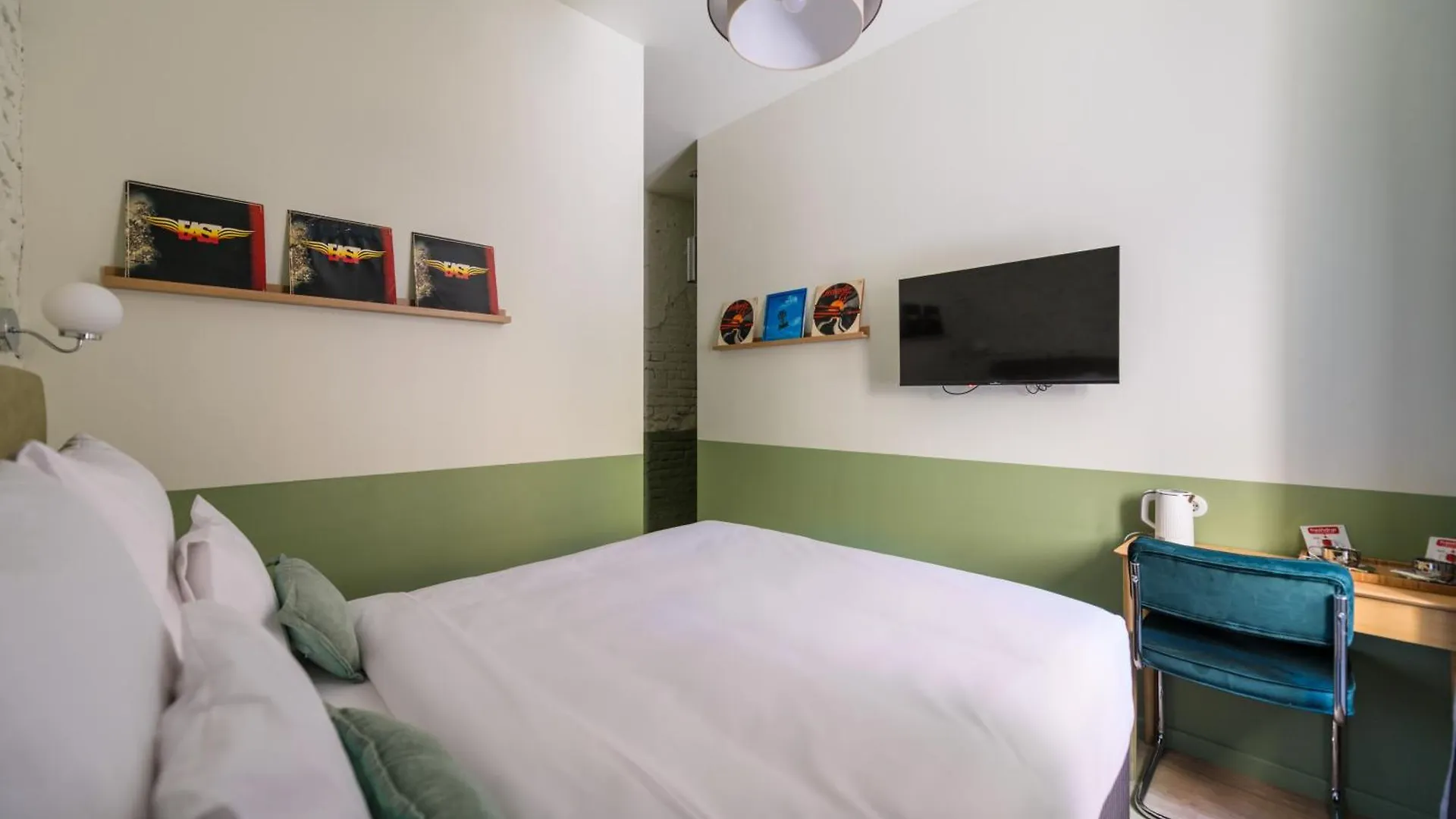 East-West Budapest Boutique Hotel